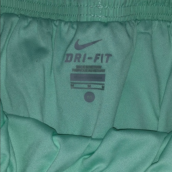 Nike Pro running shorts - Picture 2 of 2